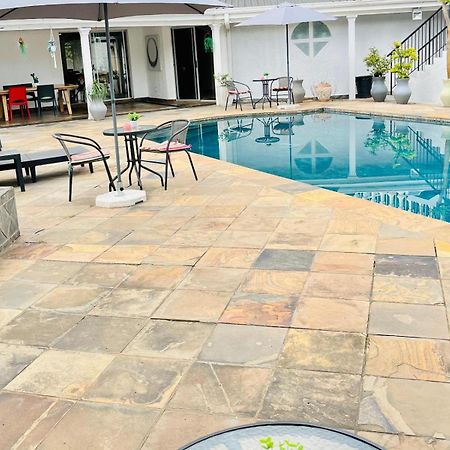 Woelfe Krantz Accommodation Mbombela Extérieur photo