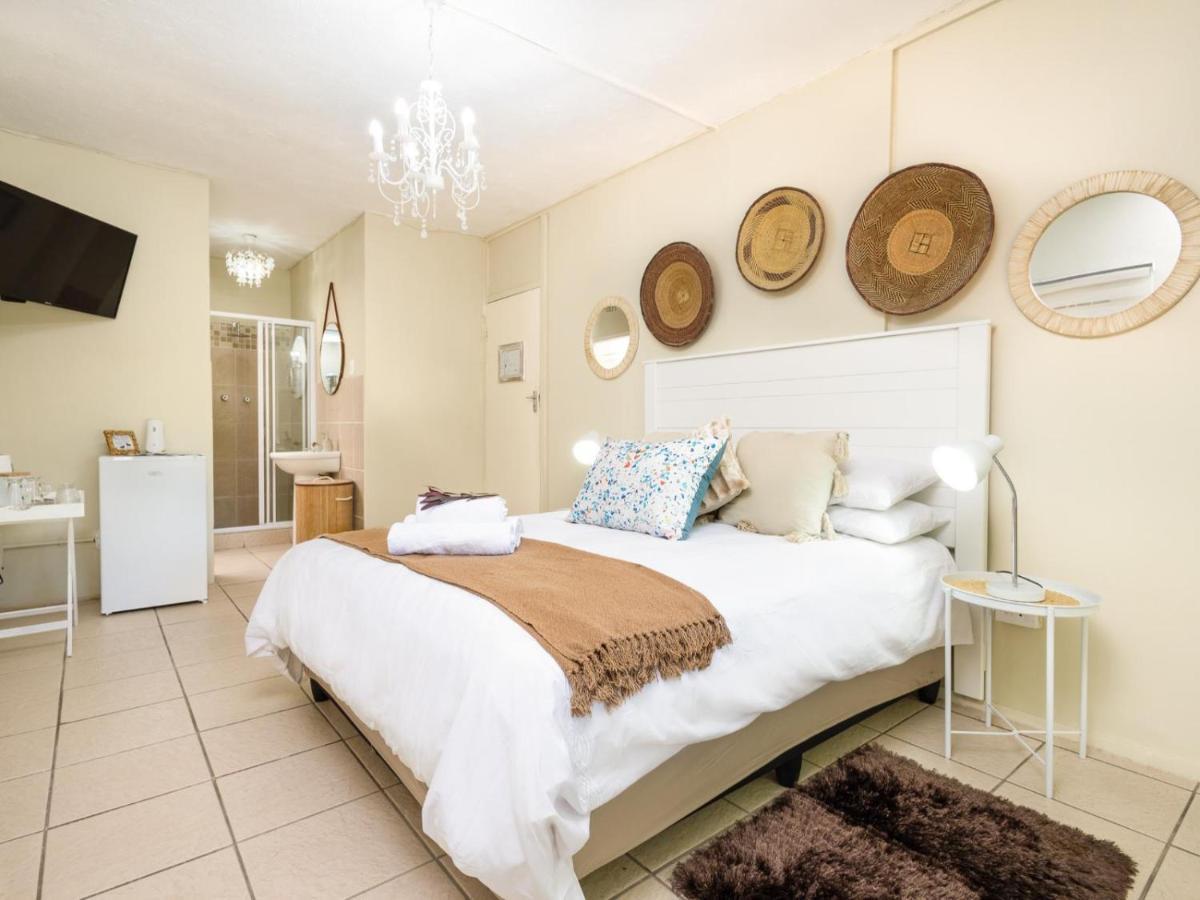 Woelfe Krantz Accommodation Mbombela Extérieur photo