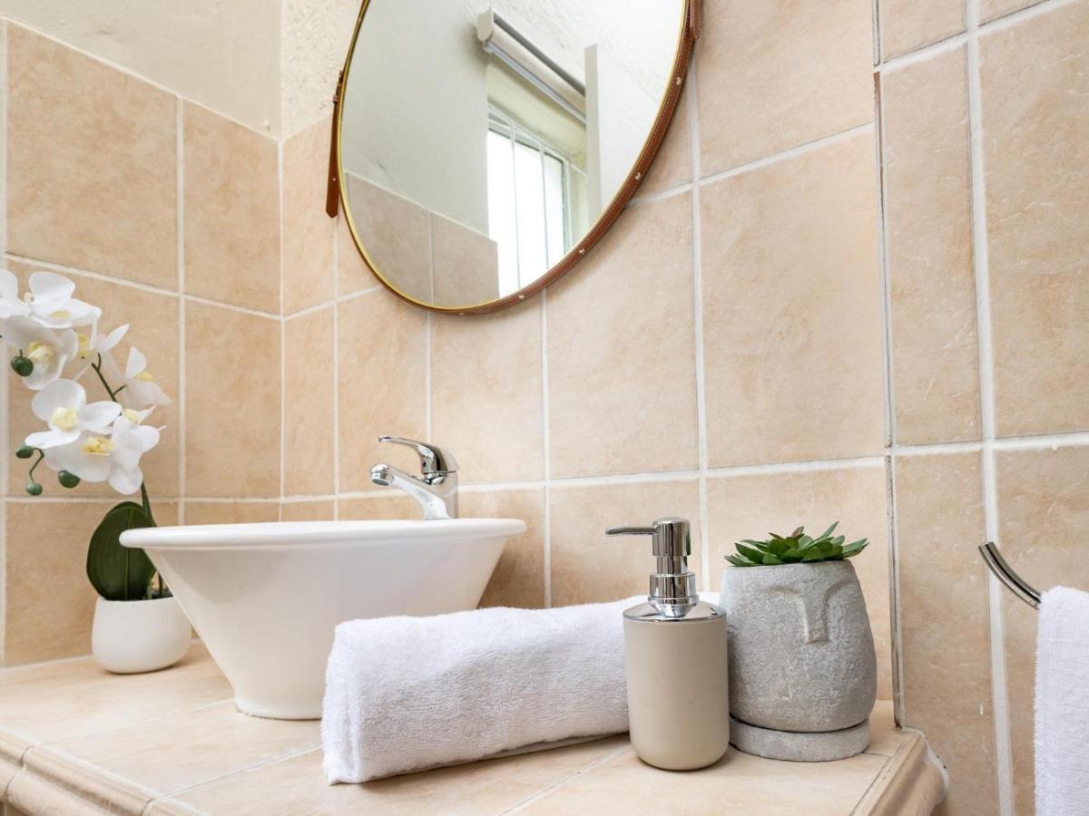 Woelfe Krantz Accommodation Mbombela Chambre photo