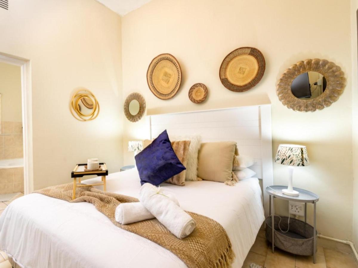 Woelfe Krantz Accommodation Mbombela Chambre photo