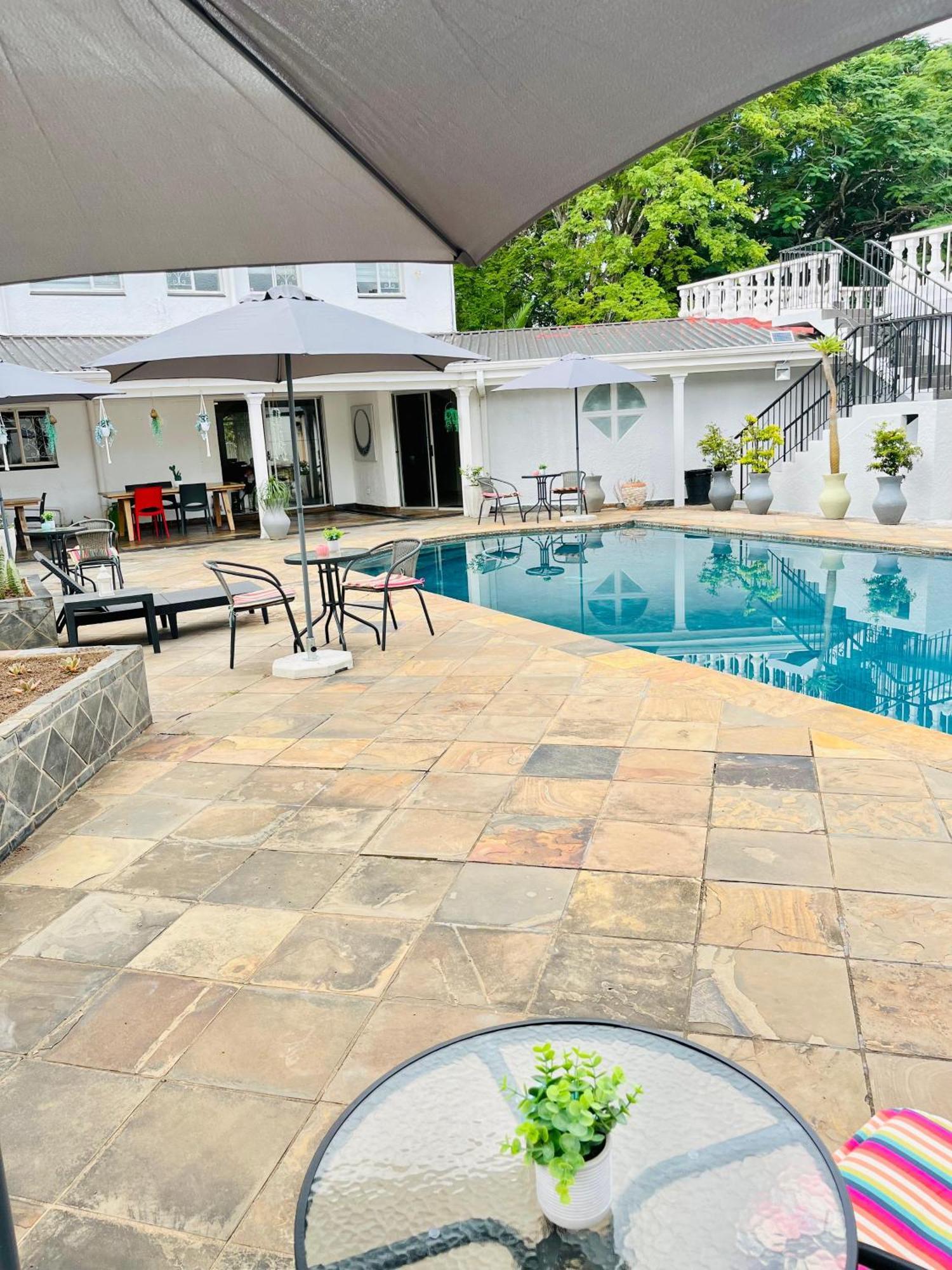 Woelfe Krantz Accommodation Mbombela Extérieur photo